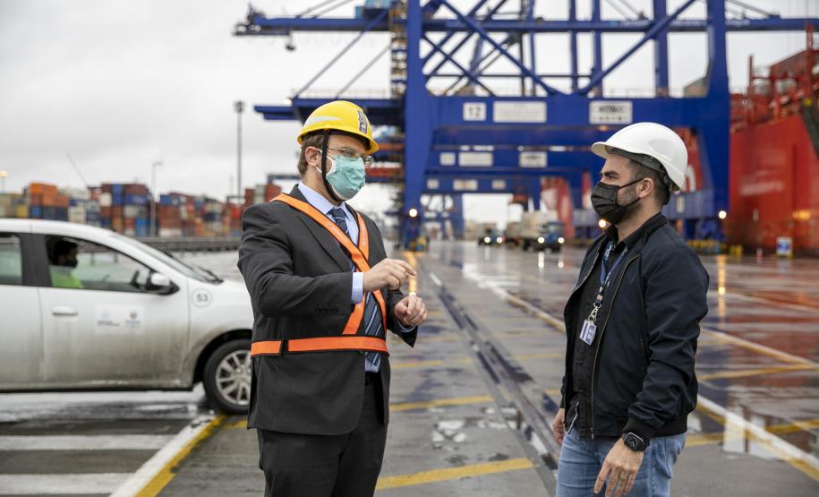 Representantes do Ministério Público conhecem novos projetos do Porto de Paranaguá