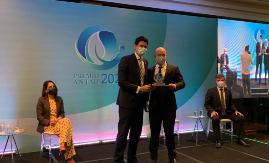 Portos do Paraná é destaque em mais um prêmio nacional por boas práticas na gestão portuária