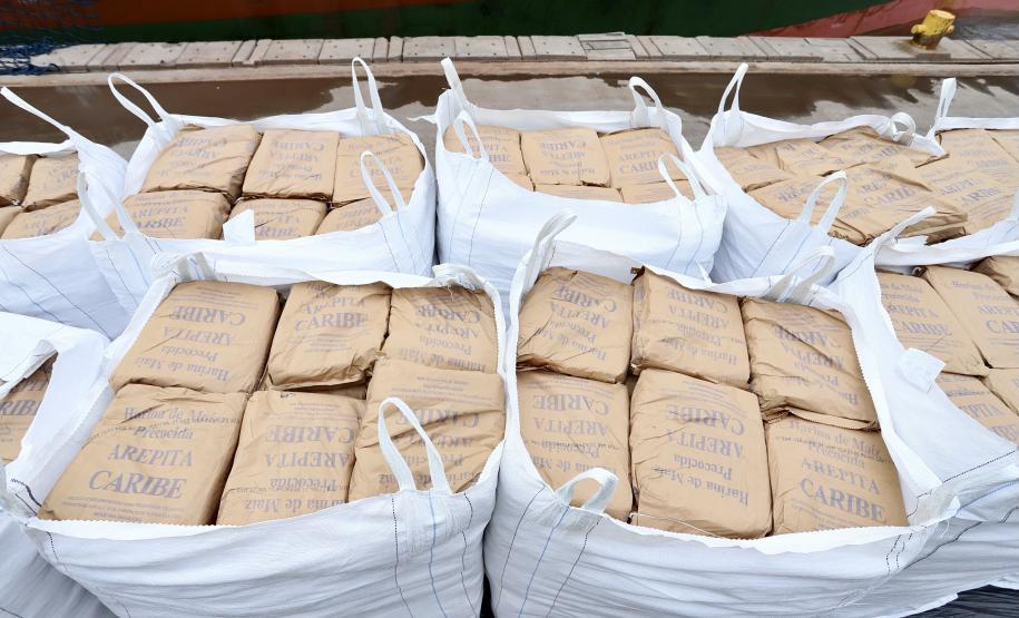 Já passaram pelo Porto de Antonina neste ano, de janeiro a outubro, 1.168.103 toneladas de produtos. Volume ultrapassa em 230.103 toneladas o total movimentado durante todo o ano de 2020: 938 mil toneladas.