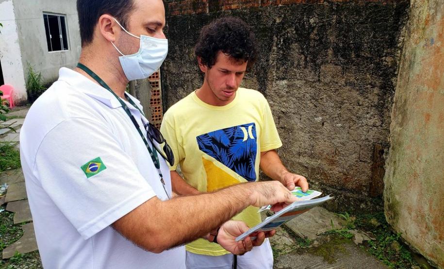 Objetivo é conscientizar a população em relação aos dias e rotas da coleta seletiva e como fazer o descarte do lixo reciclável.