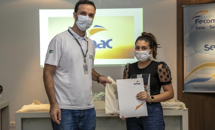A ação está ligada ao projeto Jovem Aprendiz, que contempla o programa de Educação Ambiental da empresa pública, como ação de compensação da licença ambiental de operação, liberada pelo Instituto Brasileiro do Meio Ambiente e dos Recursos Naturais Renováveis (Ibama).