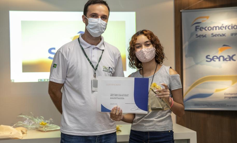 A ação está ligada ao projeto Jovem Aprendiz, que contempla o programa de Educação Ambiental da empresa pública, como ação de compensação da licença ambiental de operação, liberada pelo Instituto Brasileiro do Meio Ambiente e dos Recursos Naturais Renováveis (Ibama).