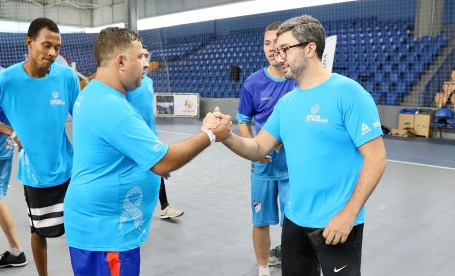 Portos do Paraná reúne colaboradores e terceirizados para promover conscientização e confraternização neste sábado (20), em Paranaguá. Na arena esportiva Albertina Salmon, um torneio de futebol marcou o “Novembro Azul”, mês de conscientização sobre a saúde do homem e a prevenção ao câncer de próstata.