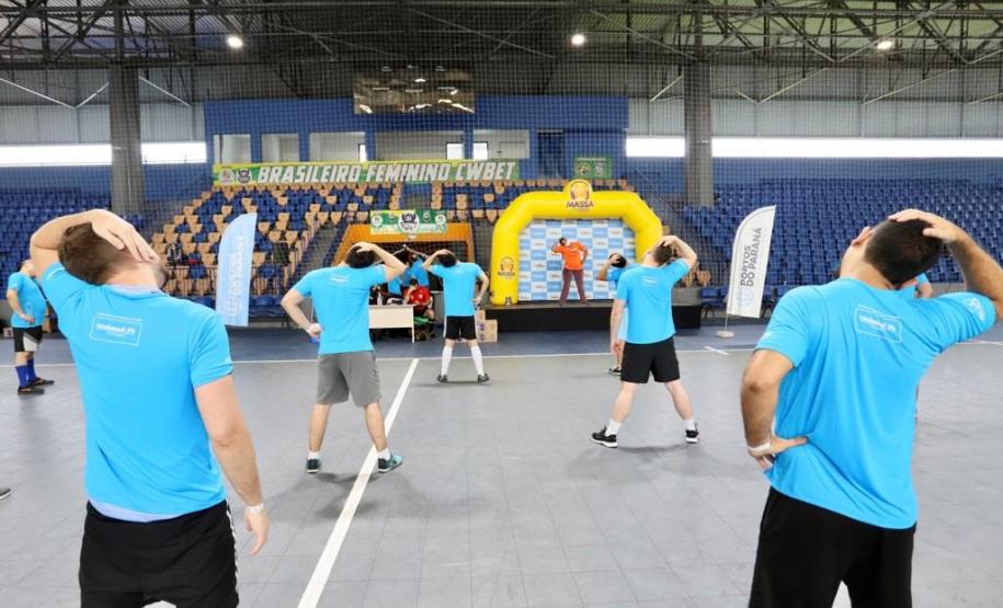 Portos do Paraná reúne colaboradores e terceirizados para promover conscientização e confraternização neste sábado (20), em Paranaguá. Na arena esportiva Albertina Salmon, um torneio de futebol marcou o “Novembro Azul”, mês de conscientização sobre a saúde do homem e a prevenção ao câncer de próstata.