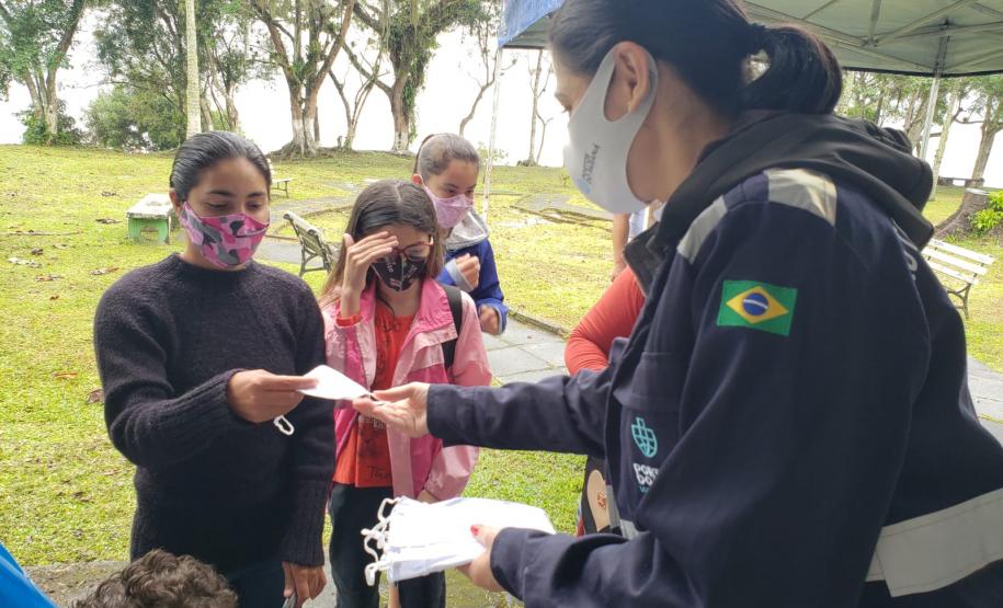 Evento do programa Porto em Ação ofereceu testes de glicemia, aferição de glicose, corte de cabelo, distribuição de kits de jogos lúdicos, atividades físicas e orientações da Marinha e Guarda Portuária.