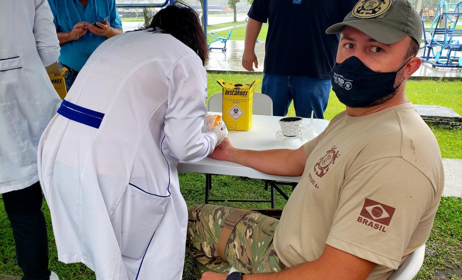 Organizado e coordenado pela empresa pública Portos do Paraná, o evento ofereceu aos caminhoneiros serviços do Detran-PR, do Serviço Social do Transporte e do Serviço Nacional de Aprendizagem do Transporte (Sest/Senat), da Global Saúde, além de orientações sobre trânsito, meio ambiente, segurança e corte de cabelo.