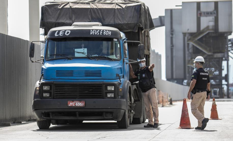 Operação com Cães no Porto - 23/12/2021