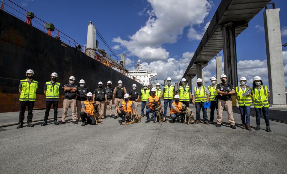 Operação com Cães no Porto - 23/12/2021