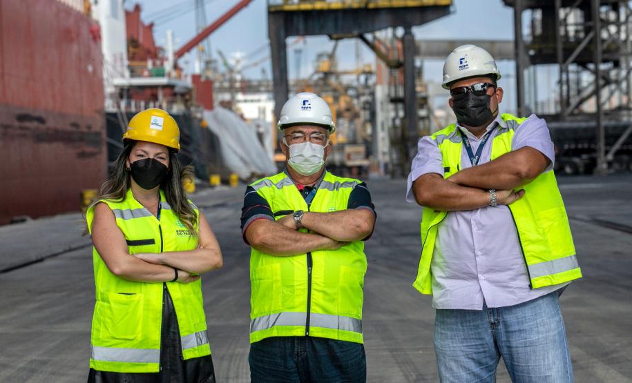 dia do portuário celebrado pela portos do paraná