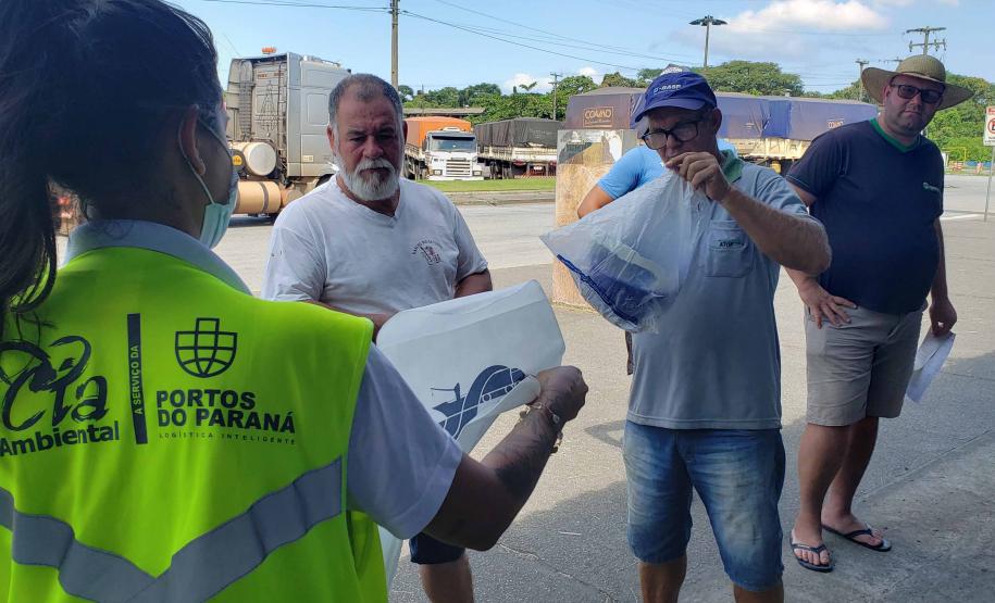 Monitoramento de fumaça preta e orientação sobre destinação de resíduos executado no Pátio de Triagem de Paranaguá - Paranaguá, 23/02/2022