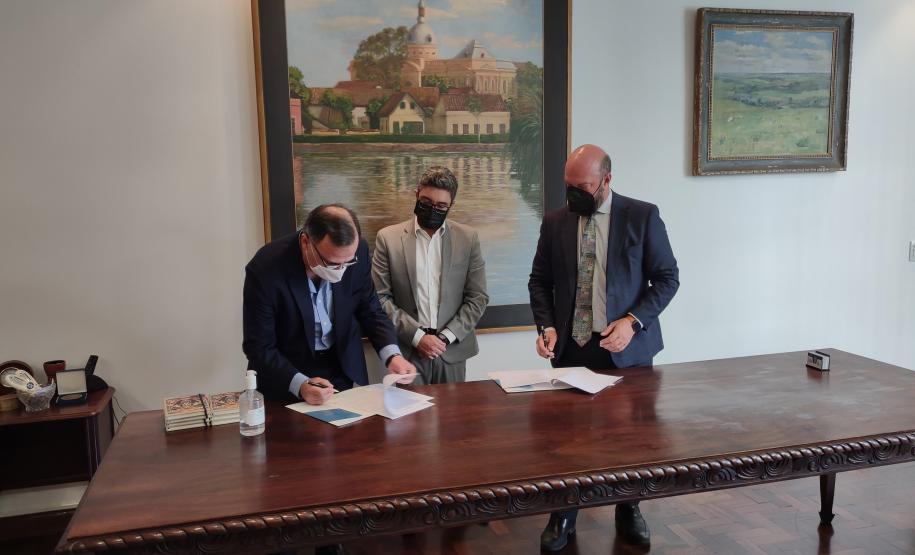 Parceria da empresa pública com a Universidade Federal do Paraná é inédita e tem objetivo de fornecer dados para projetos futuros de redução de danos.