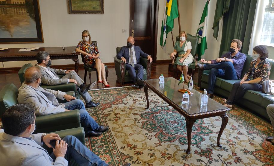 Parceria da empresa pública com a Universidade Federal do Paraná é inédita e tem objetivo de fornecer dados para projetos futuros de redução de danos causados pelas chuvas.