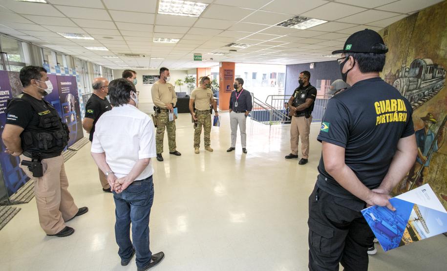 Objetivo do treinamento e do certificado é garantir que guardas portuários possam realizar fiscalizações com barcos próprios do Estado, não havendo necessidade de contratação de terceiros para deslocamentos, visitas, inspeções e outras ações.