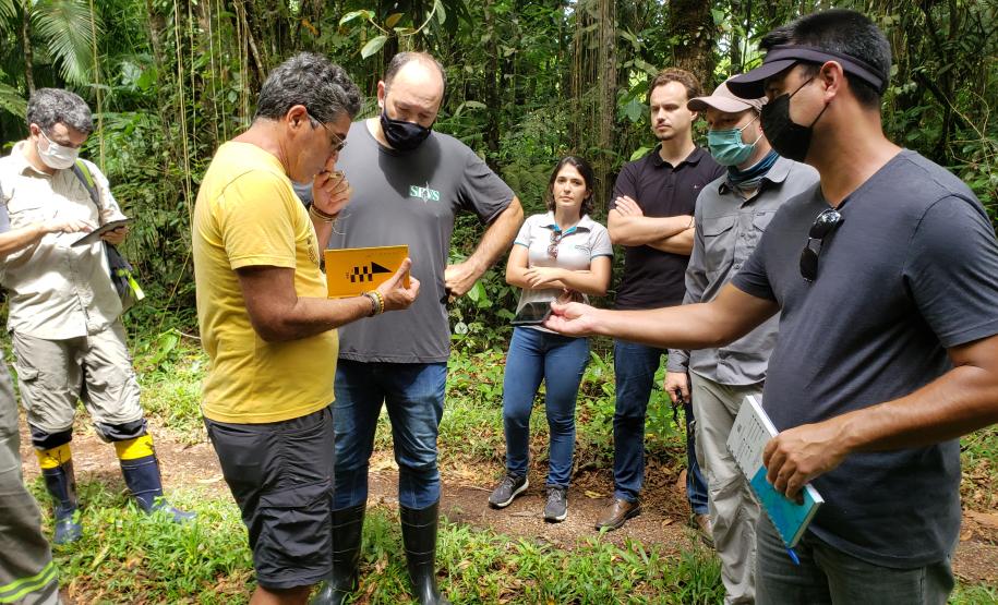 Convênio entre a empresa pública e a universidade vai monitorar oito pontos. Objetivo é fazer a medição dos sedimentos que descem com a chuva contribuindo para o assoreamento das baías de Antonina e Paranaguá.