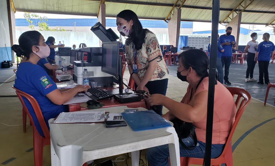 Ação é mensal, leva diversos serviços para a população e acontece em parceria com a Prefeitura de Paranaguá e diversas entidades