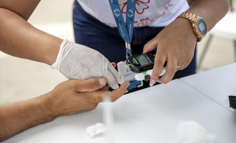 Entre os serviços ofertados gratuitamente estiveram cuidados com a saúde, capacitação, treinamentos, vacinação, orientações sobre trânsito, meio ambiente, segurança e corte de cabelo.