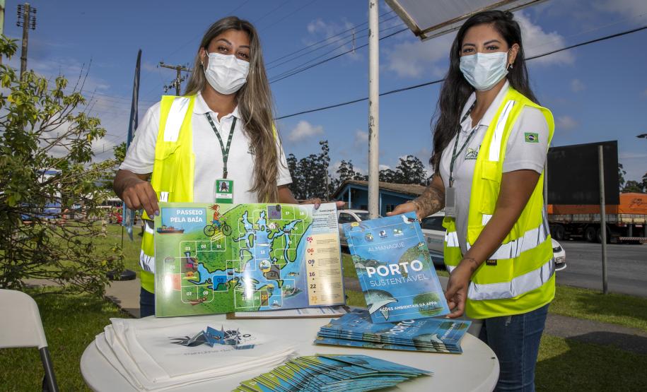 Entre os serviços ofertados gratuitamente estiveram cuidados com a saúde, capacitação, treinamentos, vacinação, orientações sobre trânsito, meio ambiente, segurança e corte de cabelo.