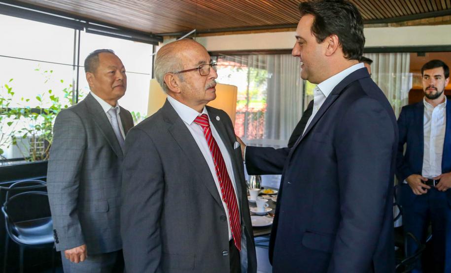 Ratinho Junior disse que o terminal é uma das principais portas de entrada e saída de produtos para o país vizinho. Projetos como a Nova Ferroeste, o programa de concessões rodoviárias, a Ponte de Integração Brasil-Paraguai e as melhorias no Porto posicionam o Paraná como a Central Logística da América do Sul.