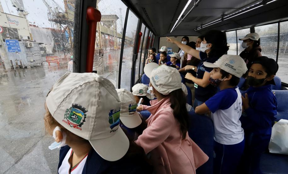 Projeto Porto Escola retoma atividades após ser suspenso devido à pandemia