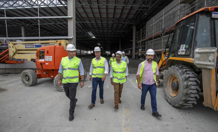 Obra do terminal de celulose do Porto de Paranaguá avança e unidade deve iniciar operação já neste ano