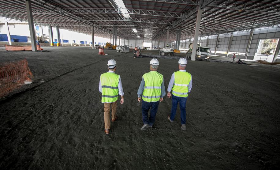 Obra do terminal de celulose do Porto de Paranaguá avança e unidade deve iniciar operação já neste ano