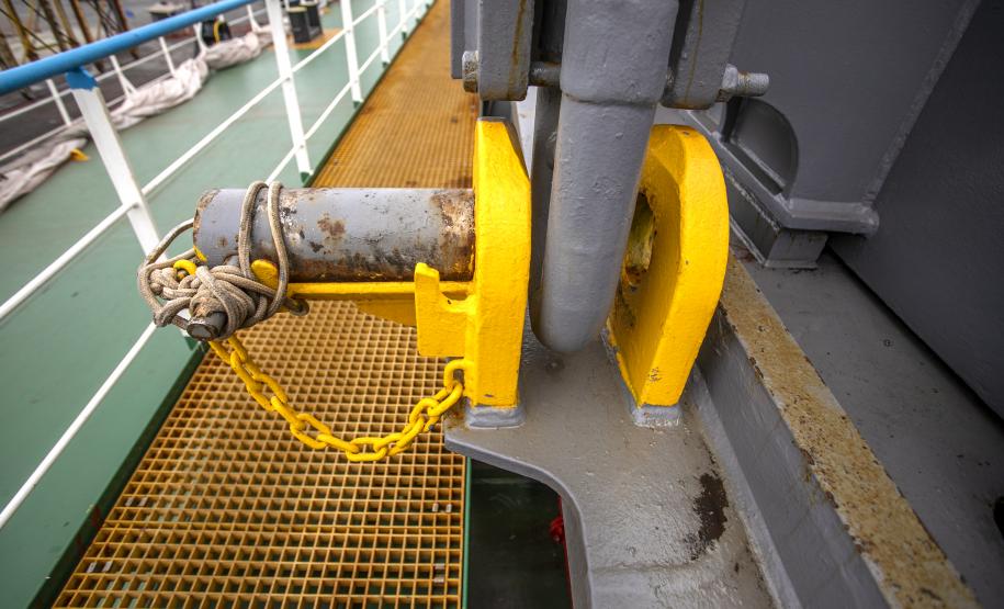 MV Afros foi reconhecido como o graneleiro com o melhor desempenho ambiental no planeta. A embarcação funciona com velas rotatórias, que reduzem o consumo de combustível e permitem maior desempenho na navegação.