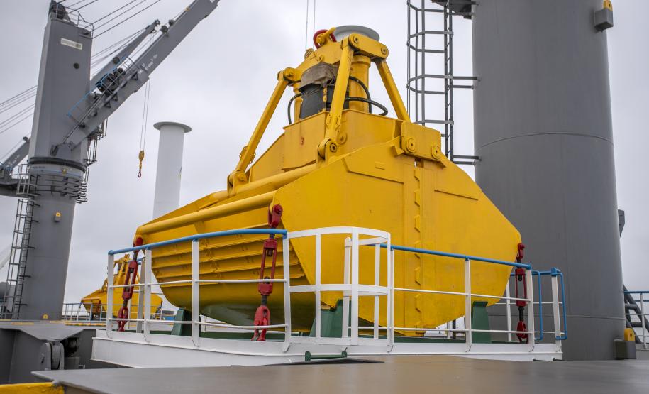MV Afros foi reconhecido como o graneleiro com o melhor desempenho ambiental no planeta. A embarcação funciona com velas rotatórias, que reduzem o consumo de combustível e permitem maior desempenho na navegação.
