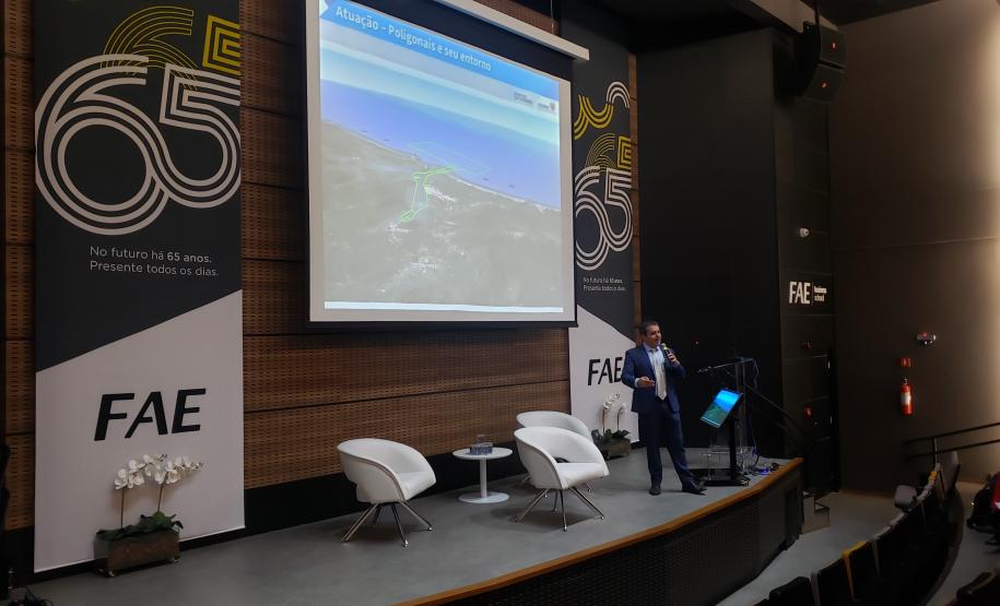 Entre os assuntos abordados, a implantação de técnicas de bioconstruções, práticas permaculturais e as compensações dos licenciamentos ambientais, que beneficiam comunidades que moram nas áreas de influência dos portos paranaenses.