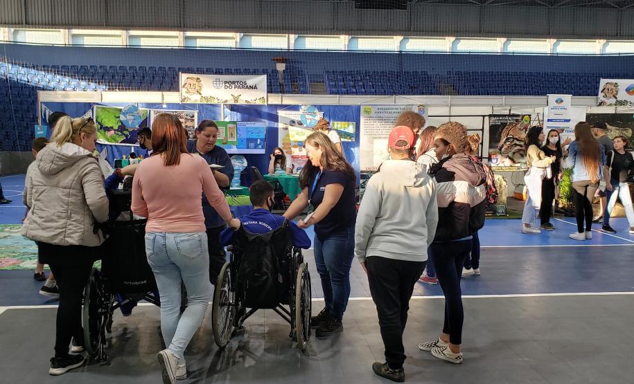 Portos do Paraná apresenta suas ações na 15ª Semana do Meio Ambiente em Paranaguá