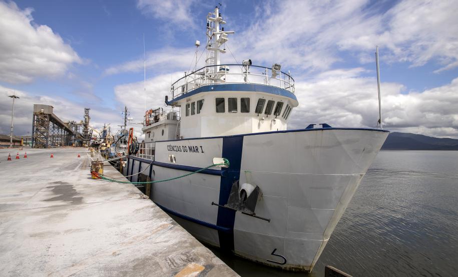 Alunos da UFPR e da Unioeste embarcam para atividades práticas que complementam a formação acadêmica.