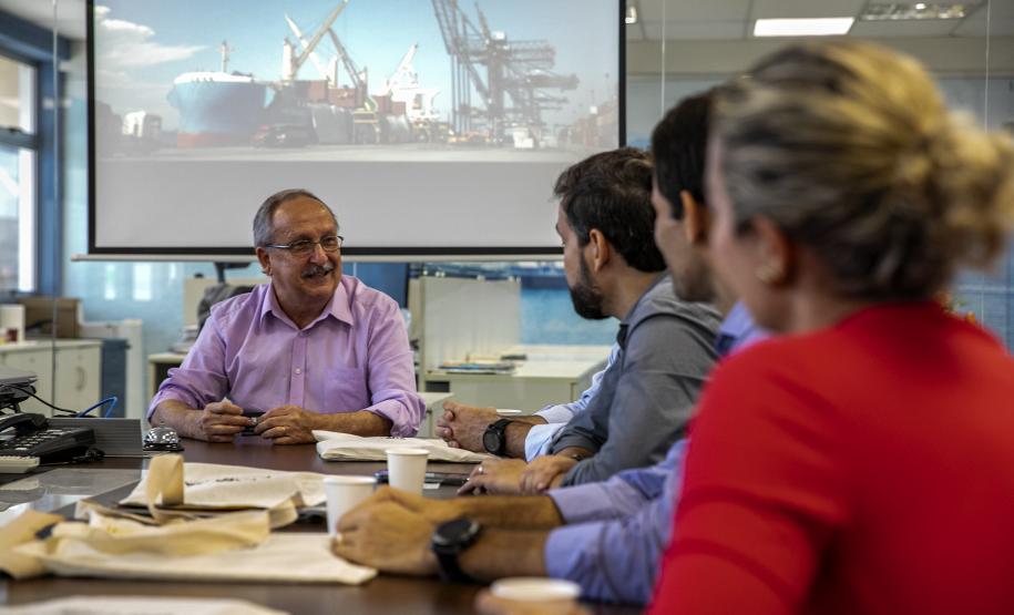 Gestores dos portos do Espírito Santo visitam o Porto de Paranaguá