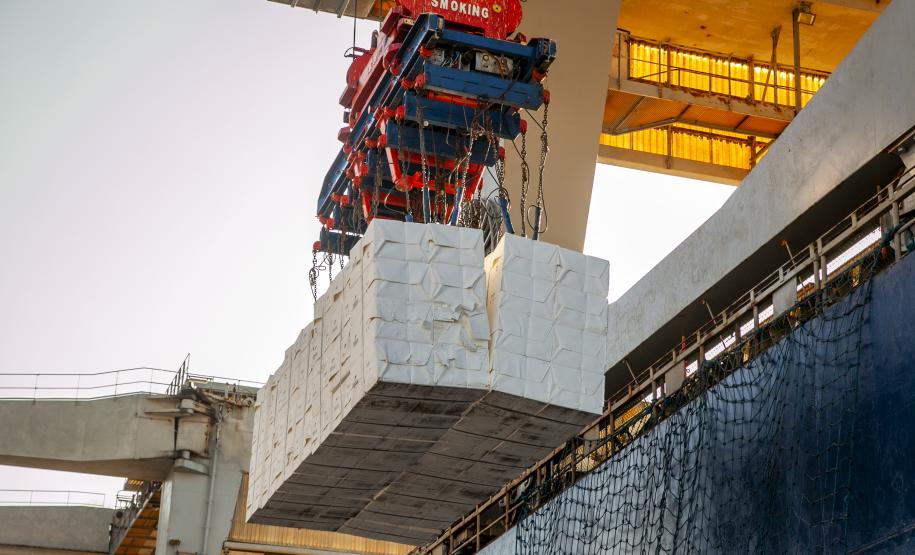 Setembro foi de alta nas exportações pelos portos paranaenses