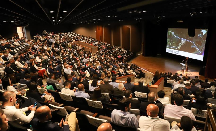 Relevância dos portos paranaenses na importação de fertilizantes é destaque