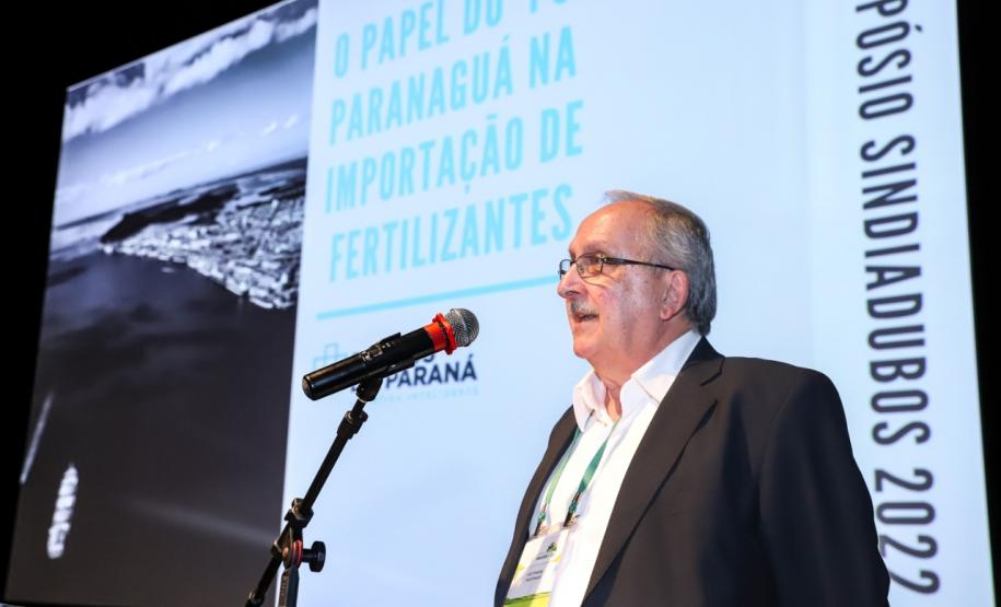 Relevância dos portos paranaenses na importação de fertilizantes é destaque