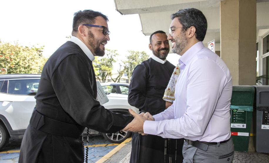 Porto de Paranaguá recebe imagem peregrina de Nossa Senhora do Rocio