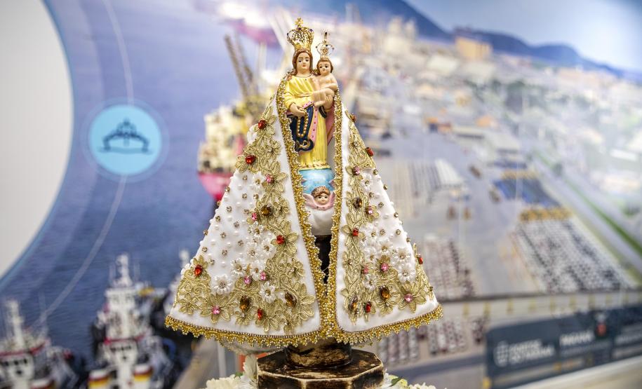 Porto de Paranaguá recebe imagem peregrina de Nossa Senhora do Rocio