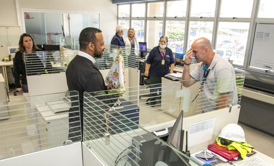 Porto de Paranaguá recebe imagem peregrina de Nossa Senhora do Rocio