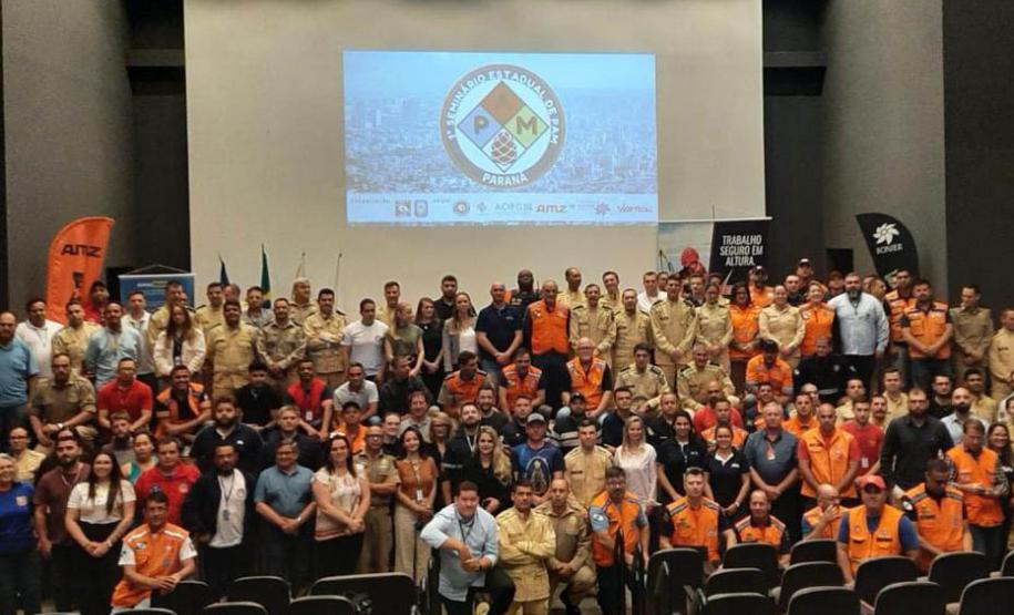 Objetivo do evento foi integrar integrantes dos 11 Planos de Auxílio Mútuo existentes no Paraná, com foco em potencializar a gestão de riscos no Estado.