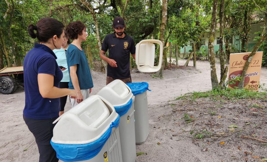Selo Verde é uma iniciativa da Portos do Paraná, Prefeitura de Paranaguá e moradores. Ele reconhece empresas que ajudam na proteção da natureza. Neste ano 24 estabelecimentos foram credenciados.