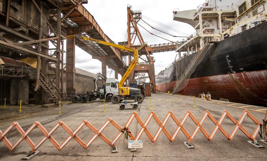 Portos do Paraná prepara corredor Leste para exportação de granéis vegetais em 2023