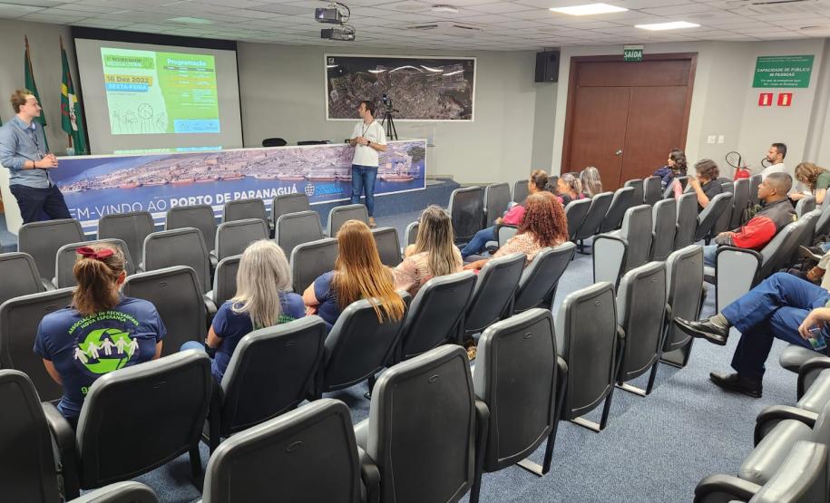 Evento está inserido no Programa de Educação Ambiental da empresa pública e tem foco na troca de informações com associações de reciclagem do litoral do Paraná para fortalecimento da cadeia produtiva.