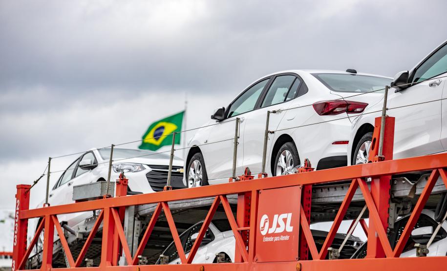 Montadora com sede no Rio Grande do Sul passa a exportar veículos pelo Porto de Paranaguá