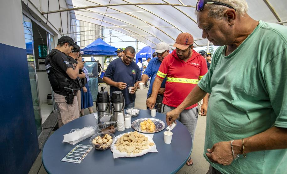 Evento organizado pela Portos do Paraná e parceiros proporciona gratuitamente inúmeros serviços, envolvendo saúde orientações sobre trânsito, meio ambiente, segurança, entre outros.