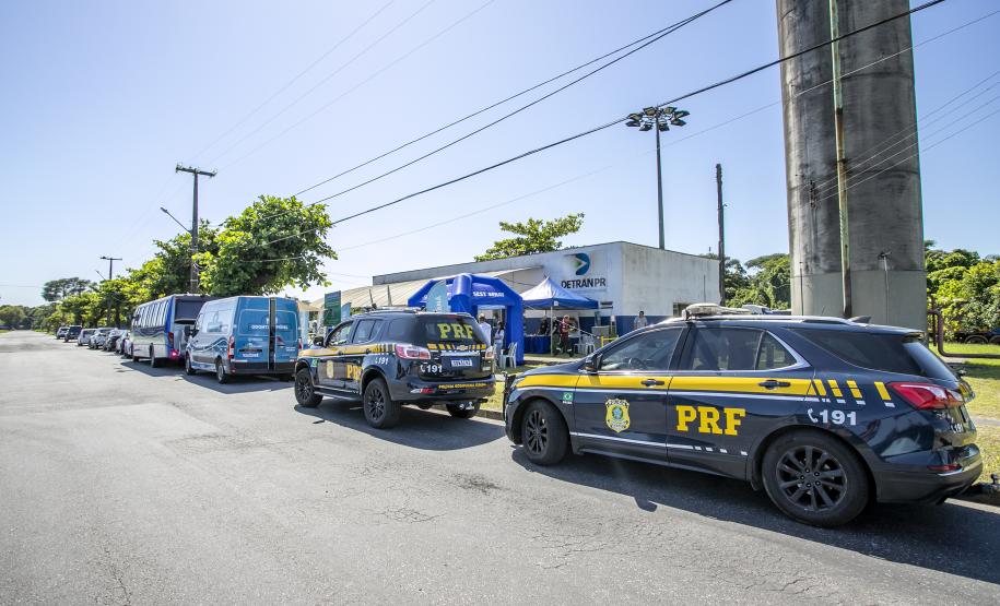 Evento organizado pela Portos do Paraná e parceiros proporciona gratuitamente inúmeros serviços, envolvendo saúde orientações sobre trânsito, meio ambiente, segurança, entre outros.
