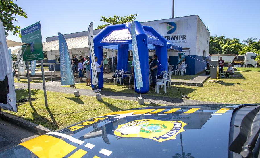 Evento organizado pela Portos do Paraná e parceiros proporciona gratuitamente inúmeros serviços, envolvendo saúde orientações sobre trânsito, meio ambiente, segurança, entre outros.