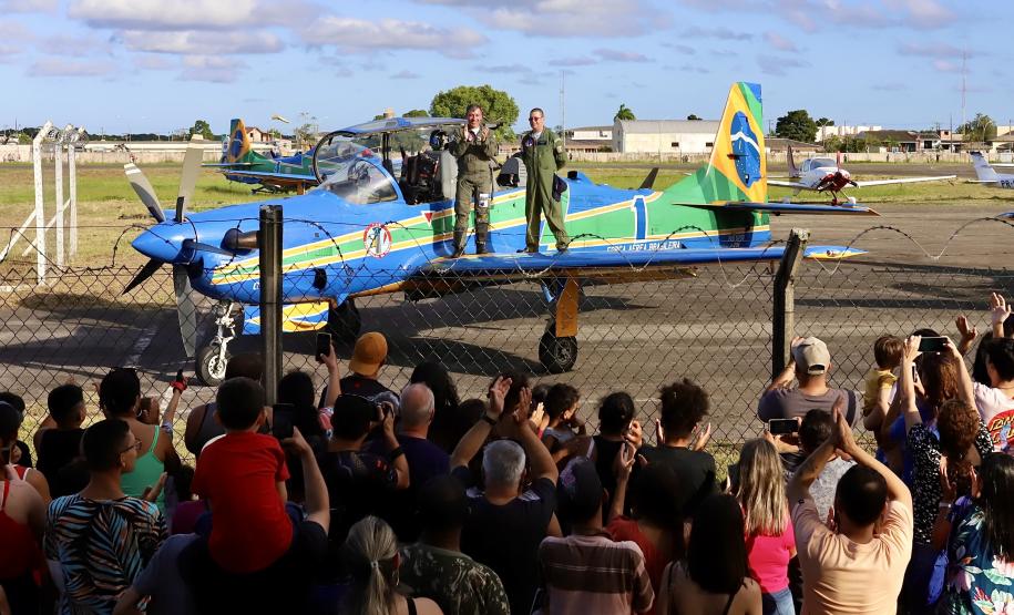 A festa também contou com um passeio ciclístico. Milhares de pessoas participaram das comemorações, ressaltando o fortalecimento da relação do porto com a cidade, seja através de investimentos, de ações sociais, educacionais e recreativas.