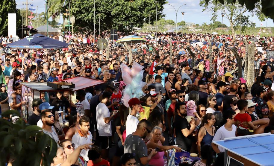 A festa também contou com um passeio ciclístico. Milhares de pessoas participaram das comemorações, ressaltando o fortalecimento da relação do porto com a cidade, seja através de investimentos, de ações sociais, educacionais e recreativas.