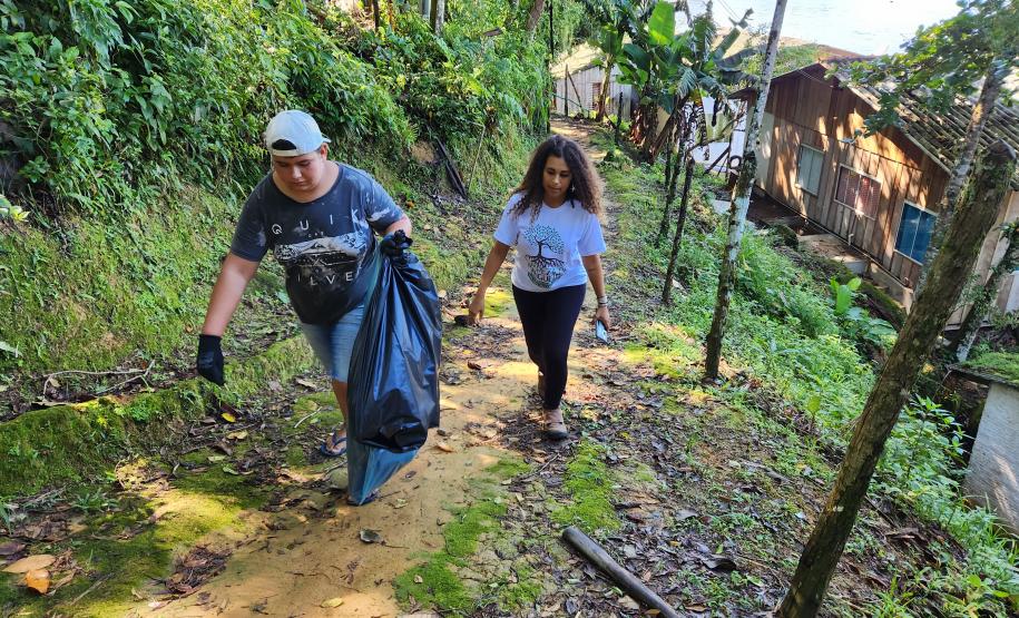 Ação preparou a comunidade para evento agendado dia 25, com oficina de confecção de biodigestores e orientações sobre saneamento básico e