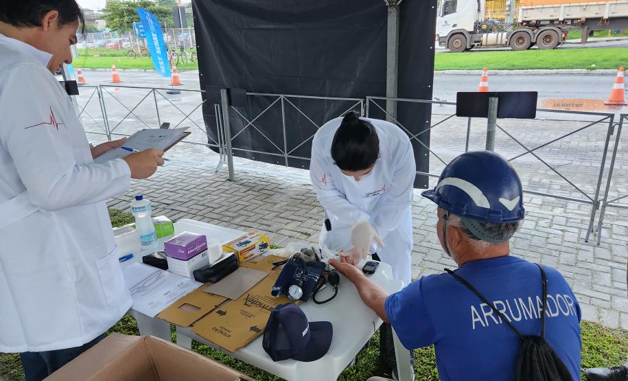 Evento encerra a programação do Abril Verde, com foco no bem-estar, segurança no trabalho e cuidado com o meio ambiente e é promovido em parceria com o Sest/Senat, OGMO e Paraná Medicina Empresarial.