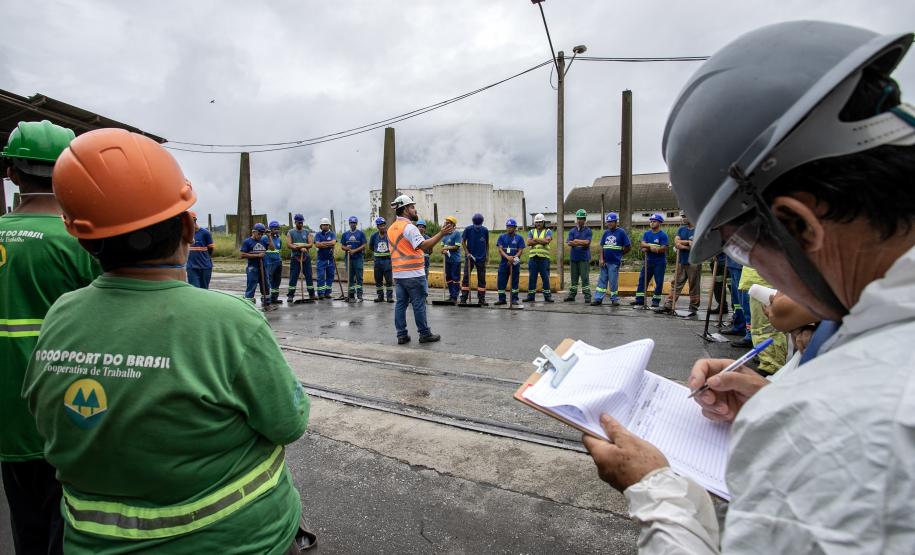 Evento tem a missão de difundir a cultura da prevenção de acidentes. Serão feitas abordagens preventivas com trabalhadores, diálogos, sorteio de uma TV e um grande evento, na entrada principal para o cais, dia 25.